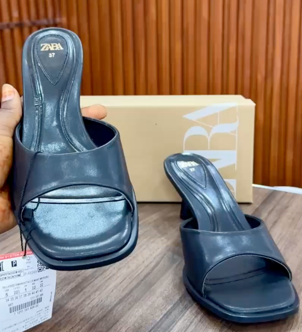 Sandales à talons Zara