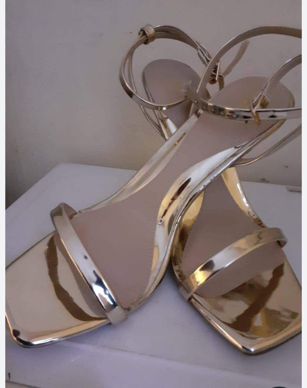 Chaussures à talons gold