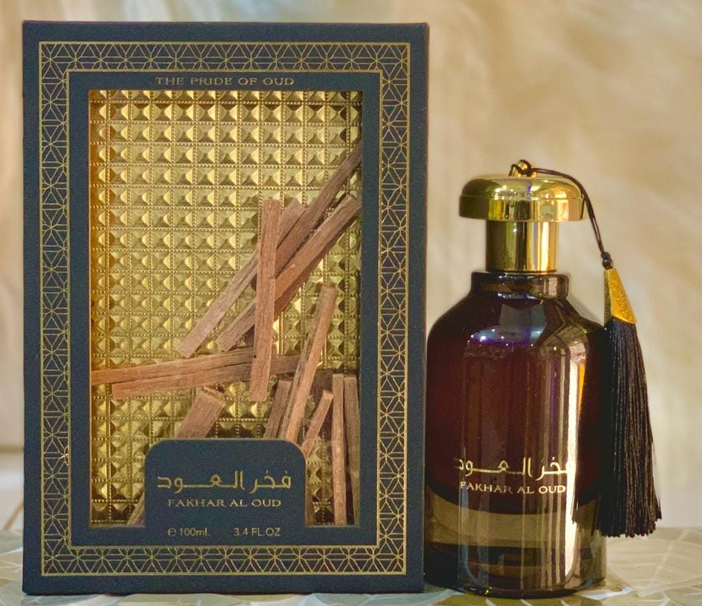 Al Fakhar Manasik Hikayat Oud parfémová Voda 100 ml